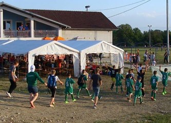 Prstići Vinogradara najbolji na nogometnom festivalu