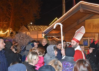 Klizači, Sv. Nikola i Krampus otvorili sezonu klizanja u Gorici
