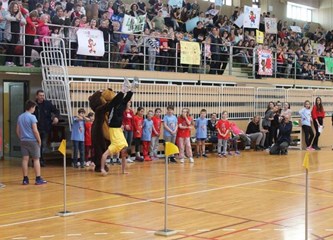 Križ: Učenici uživali na sportskom natjecanju "Lino višebojac"
