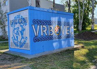 FOTO: Trafostanica kod srednje škole u Vrbovcu dobila novo navijačko ruho