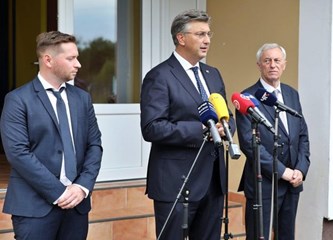 Premijer Plenković počasni građanin Farkaševca! Povelja mu uručena na proslavi Dana općine