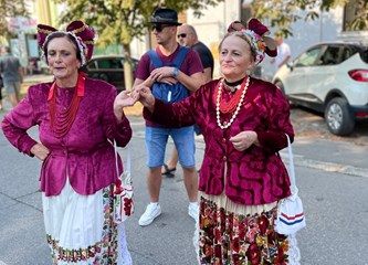 Veleševčani na Vinkovačkim jesenima predstavljali Zagrebačku županiju