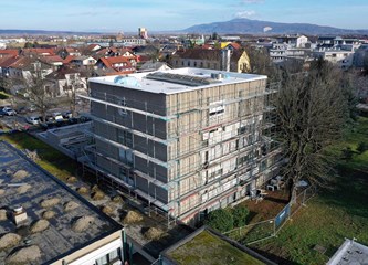 Dom zdravlja Samobor u energetskoj obnovi, ispostavu obišao župan Kožić